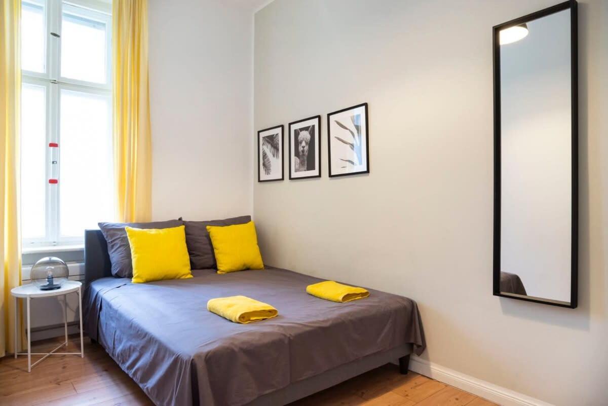 Kudamm Plus Ac Plus Selfcheckin Plus Free Street Parking Berlin Exterior foto